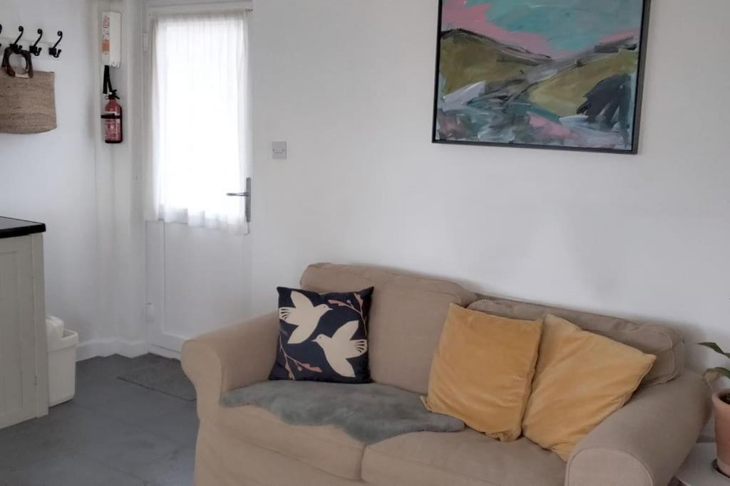Saint Erth The Flower House, Idyllic Cornish Retreat. 아파트 외부 사진